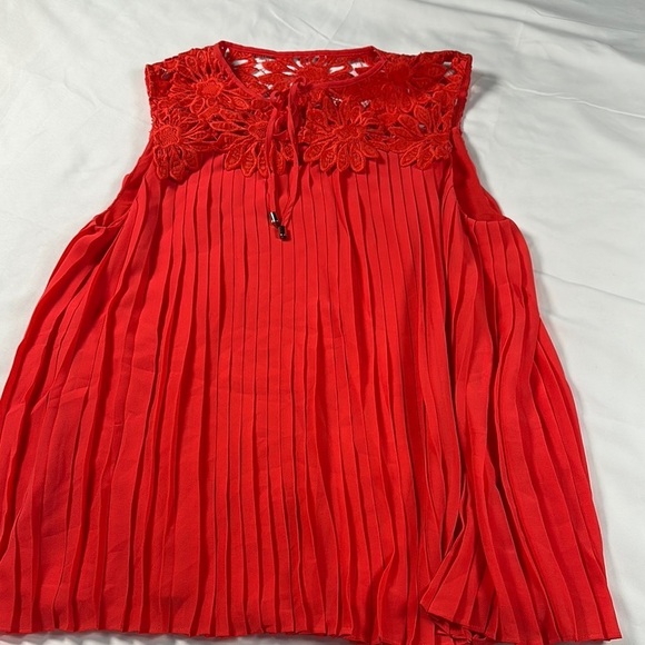 Ted Baker Red Sleeveless Bib Collar Blouse - Picture 7 of 11